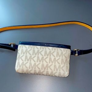 Michael Kors Belt bag